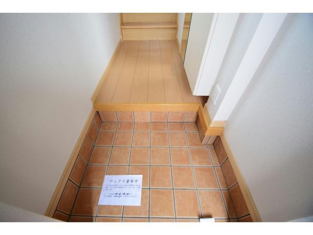 玄関回り ネオ・ステージ