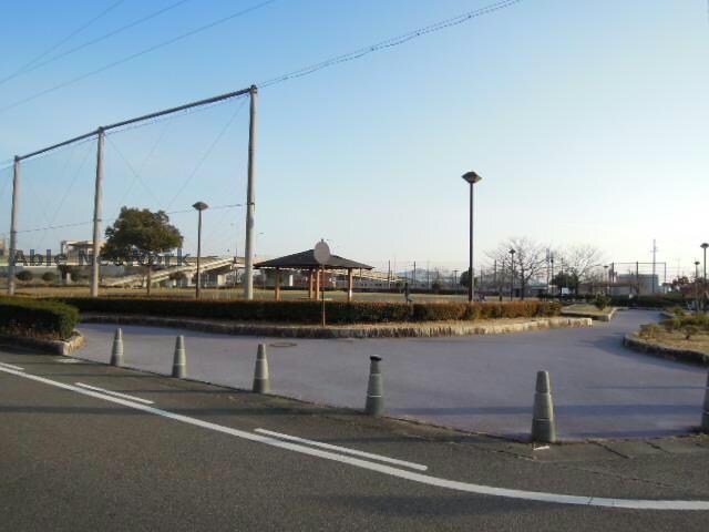 石作公園(公園)まで773m 加藤ビル　富岡新町