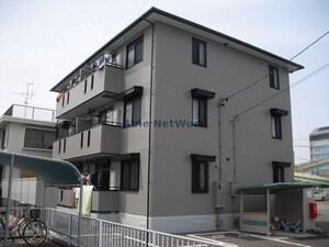 サンフィールド中山