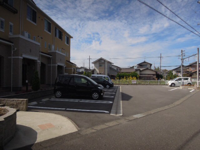 駐車場 ルミナス