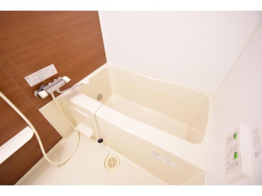 他号室の写真になります。 ヒールコート雅