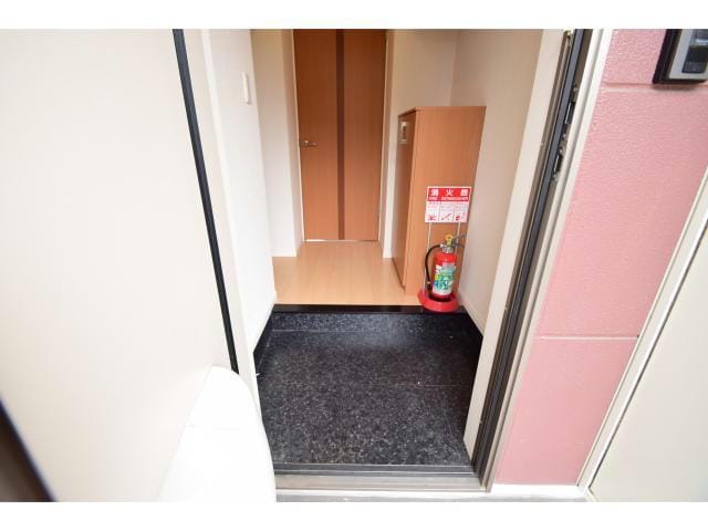 他号室の写真になります。 ヒールコート雅