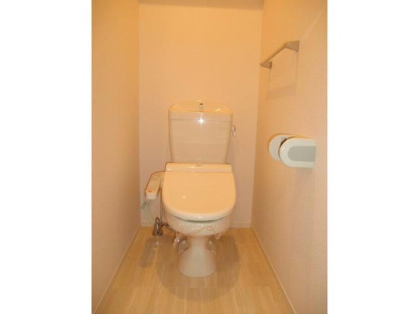 ウォシュレット付き快適トイレ♪ イルマーレⅡ