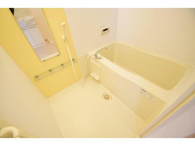 アクセントパネル付でオシャレ♪ セレッソハイム