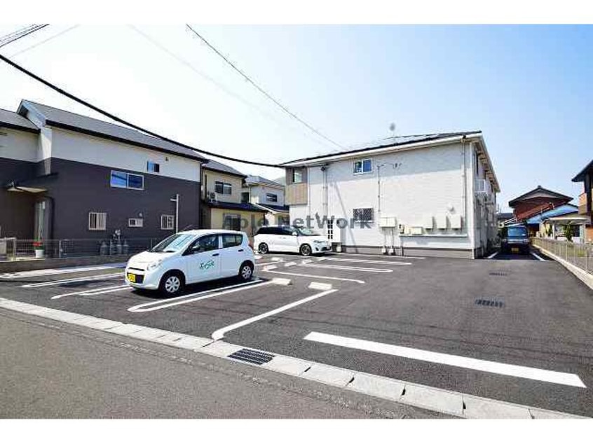 駐車場 ラ　ルーチェ