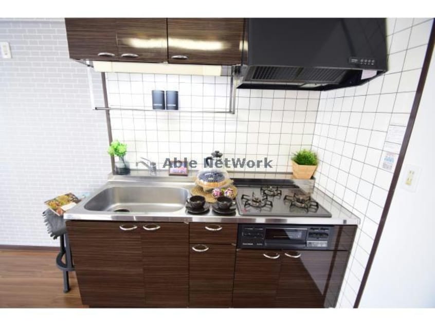 グリル付きシステムキッチンです。 BELLE VILLE Ⅱ