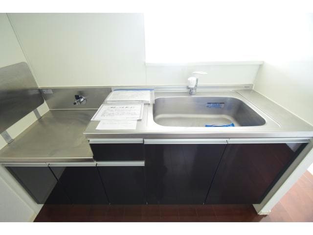 対面式キッチンで楽しく炊事できそう♪ カーサリーノ