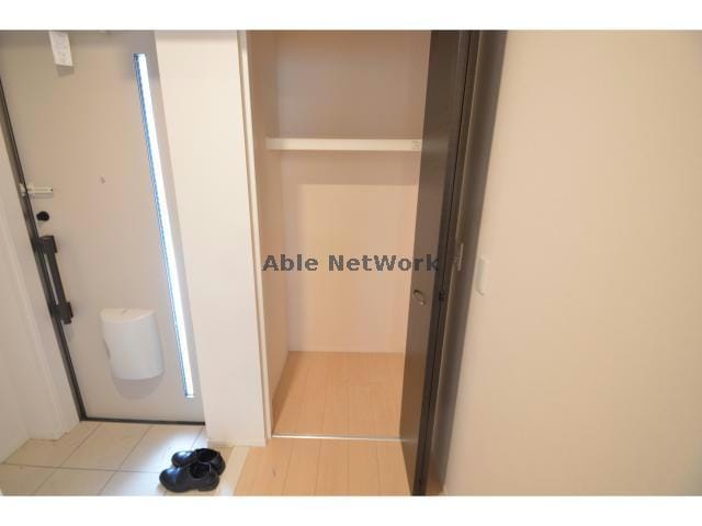 玄関横物入です。 ビアンカ（Bianca)