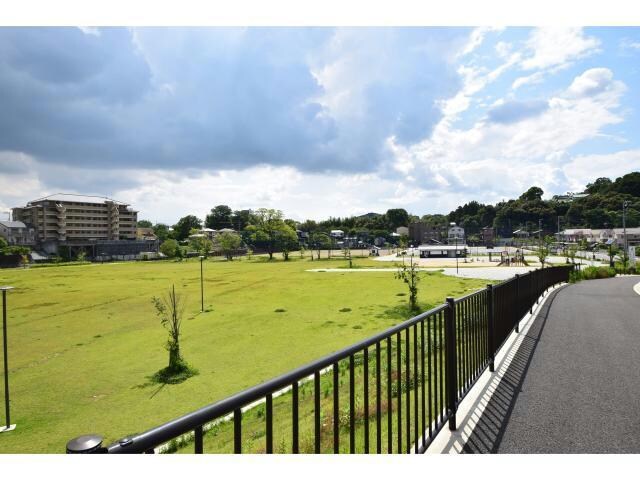 内田防災公園(公園)まで672m f.House23