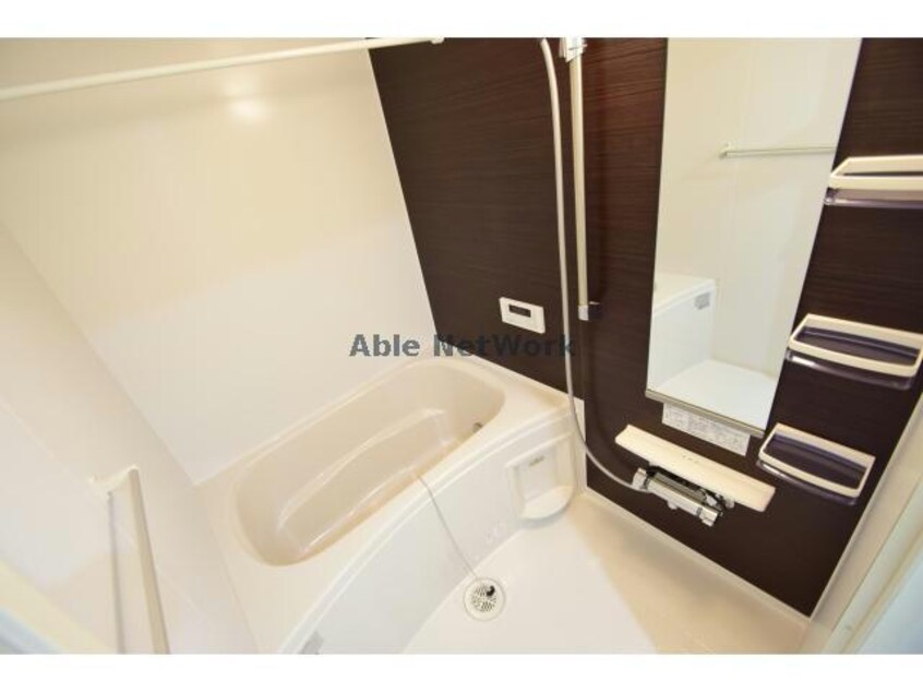 追い焚き機能付きで入浴も快適♪ オークフォレスト明和Ⅶ