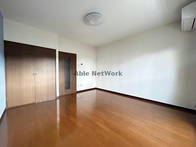 洋室8帖 Slow Heights