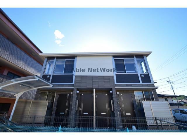  トレスポリシア