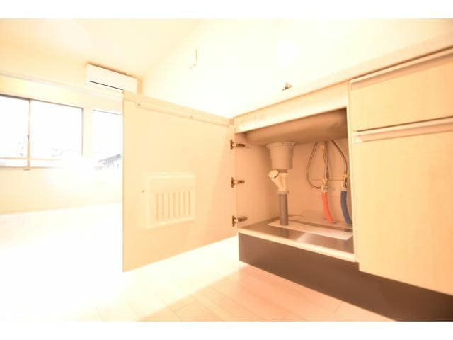  トレスポリシア