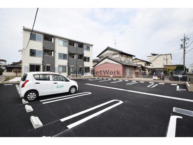  ホワイトメゾン錦