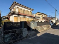 日の出井島借家