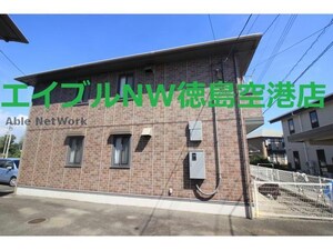 オーキッドコートＤ