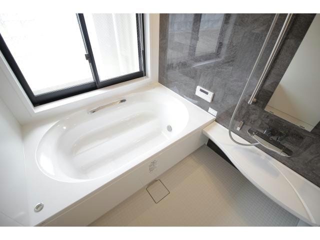  ココクリスタル松茂