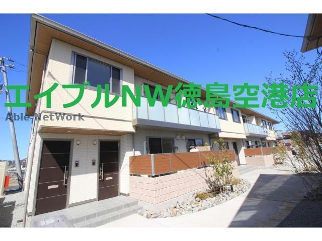  シャーメゾンガーデン松茂Ｄ