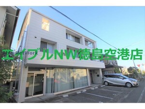 クレアーレ