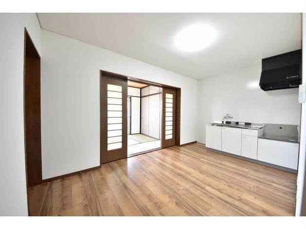  ロマンスハイツ