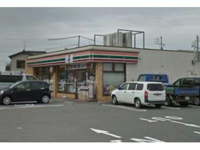 セブンイレブン知立八ツ田町店(コンビニ)まで314m フレスカ野畑