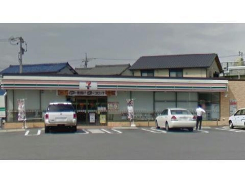 セブンイレブン刈谷一ツ木町1丁目店(コンビニ)まで441m フェニックス