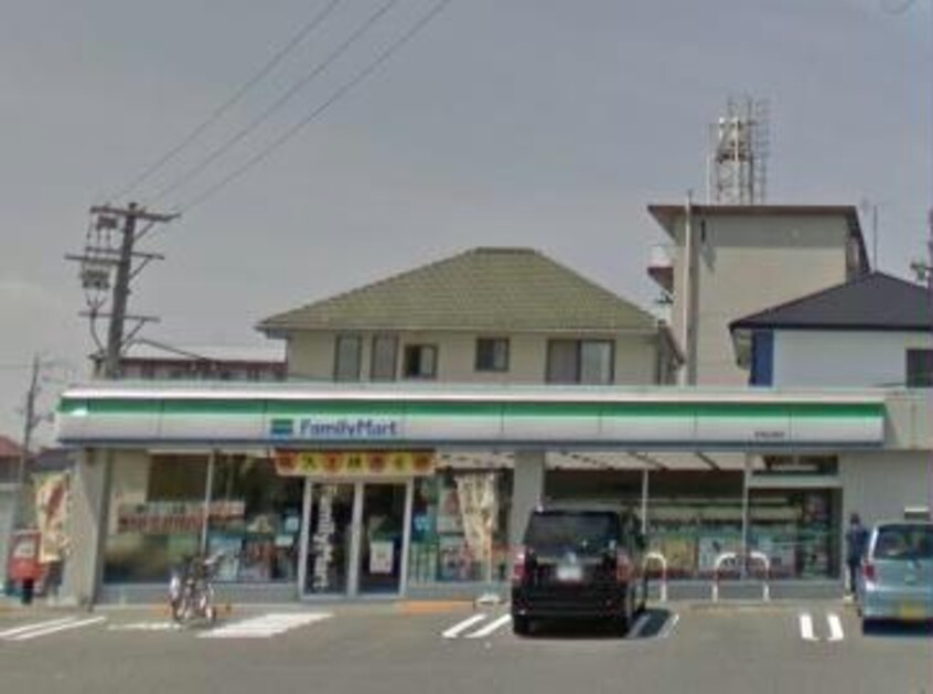 ファミリーマート安城山崎店(コンビニ)まで494m メゾンポワール　Ｃ棟