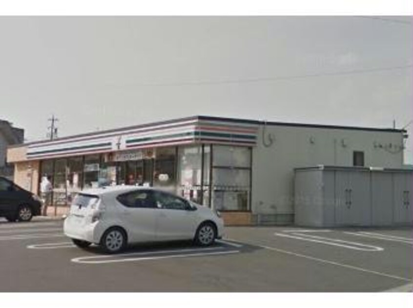 セブンイレブン安城高木町店(コンビニ)まで552m レジデンス大岡B