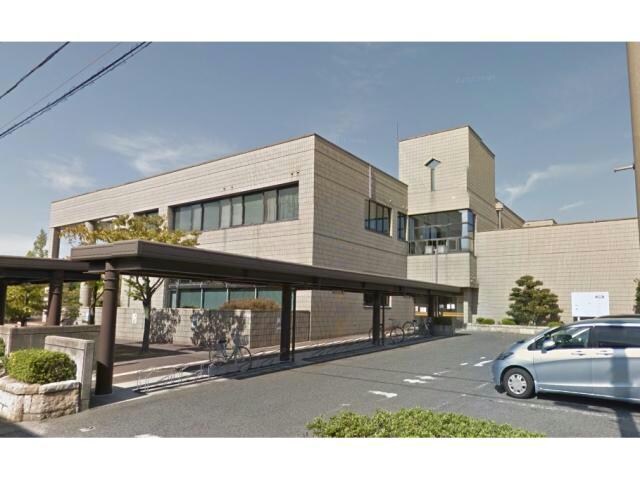 知立市図書館(図書館)まで2651m あすか