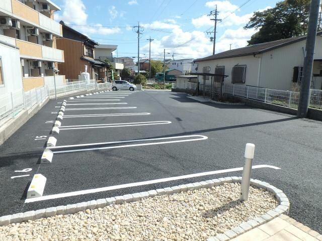 駐車場 Nobコリーヌ