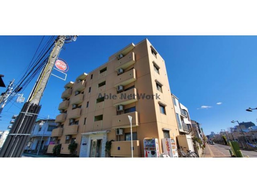  カーサ・ディ・アストゥロ（熊谷市星川）