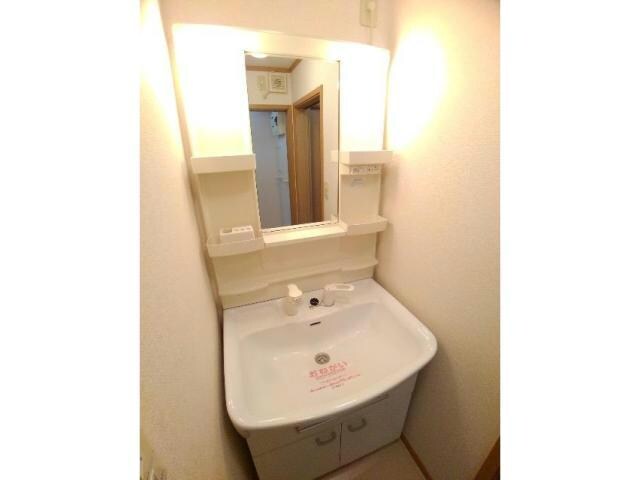  メゾン・メルヴェイユ  (熊谷市新堀)