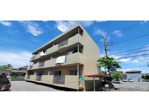ファミーユ西木（熊谷市新堀）