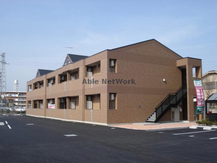  トレゾア（熊谷市久保島）