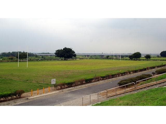 熊谷荒川緑地(公園)まで3426m 村岡ビューハイツ　(Ａ・Ｂ）棟