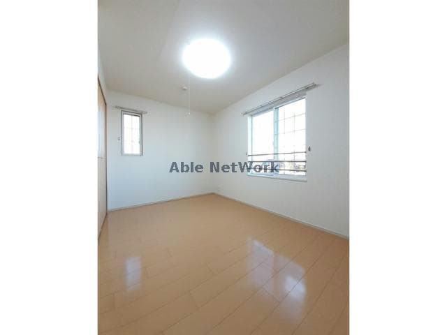  グランドプレステージＥ館（熊谷市箱田）