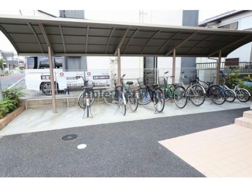  エスポワール（鴻巣市箕田）