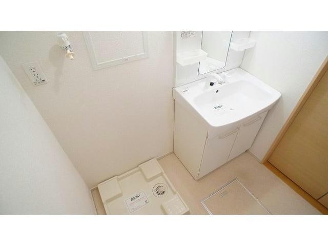  メゾン・フルールB（深谷市東方）