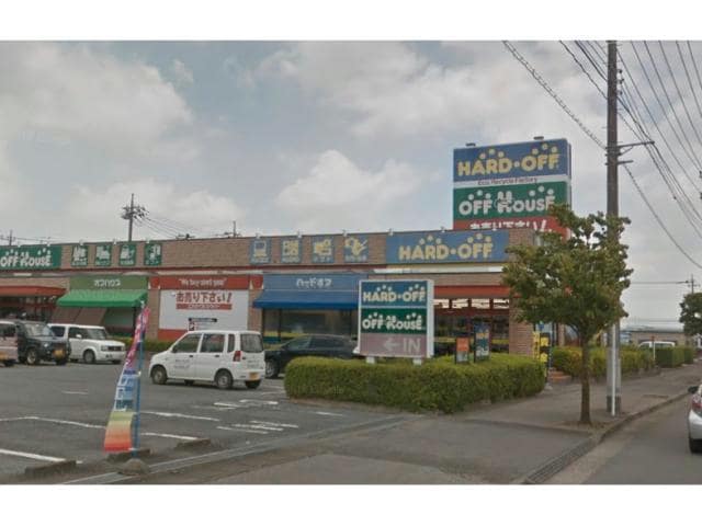 オフハウス深谷店(ディスカウントショップ)まで768m サンプラザ上柴Ａ（深谷市上柴町西）