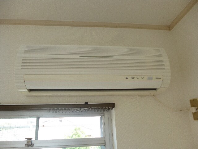 エアコン エステートピア岩野（深谷市本住町）
