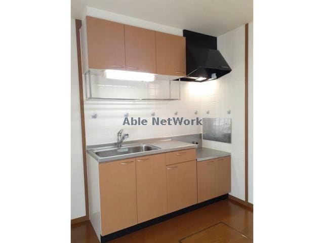  メゾン・ジョリ（熊谷市末広）