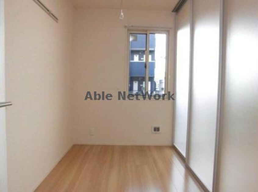  レフィナード末広（熊谷市末広）