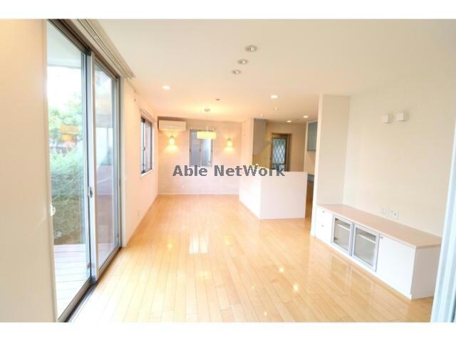  万平町一戸建て（熊谷市万平町）