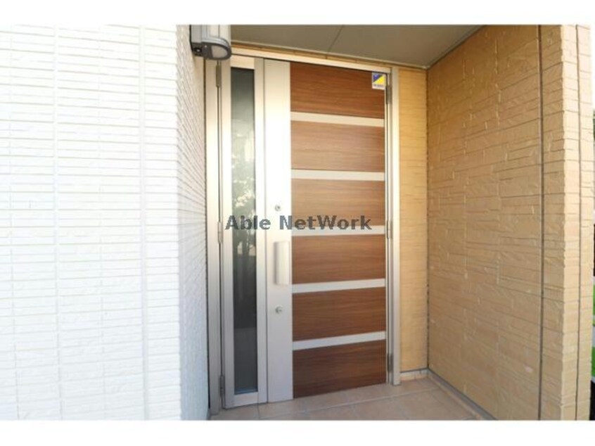  万平町一戸建て（熊谷市万平町）