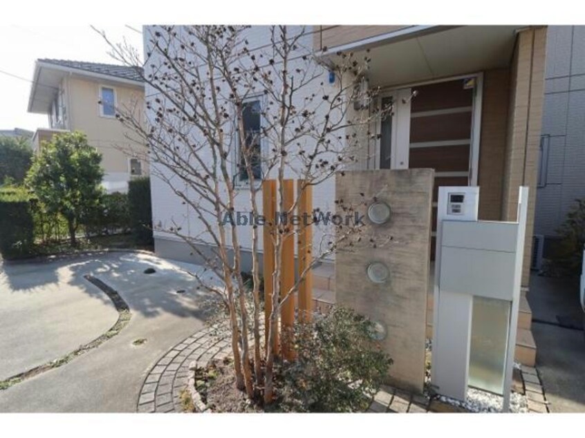  万平町一戸建て（熊谷市万平町）