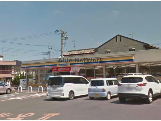ミニストップ深谷桜ヶ丘店(コンビニ)まで668m メゾン グリーンヒル（深谷市緑ケ丘）