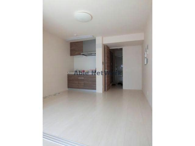  パーシモンⅢ（熊谷市鎌倉町）