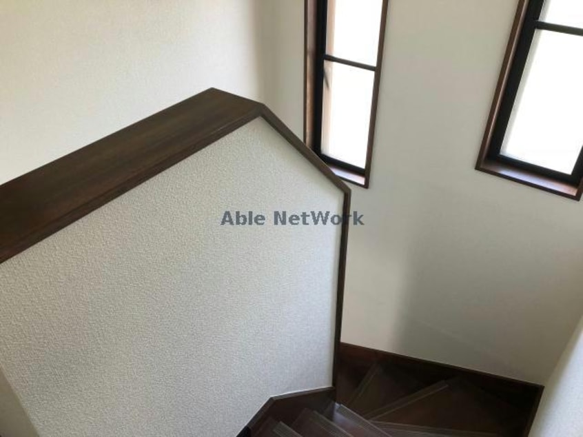  拾六間貸家（住友不動産新築そっくりさん）