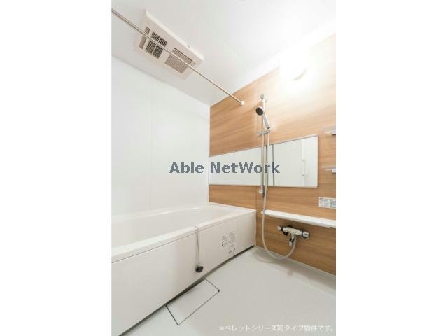 同型モデル ハーベスタ（深谷市上柴町東）