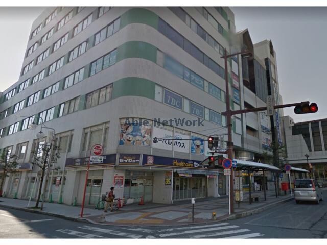 くすりセイジョー熊谷駅前店(ドラッグストア)まで835m BASE（ベース）12